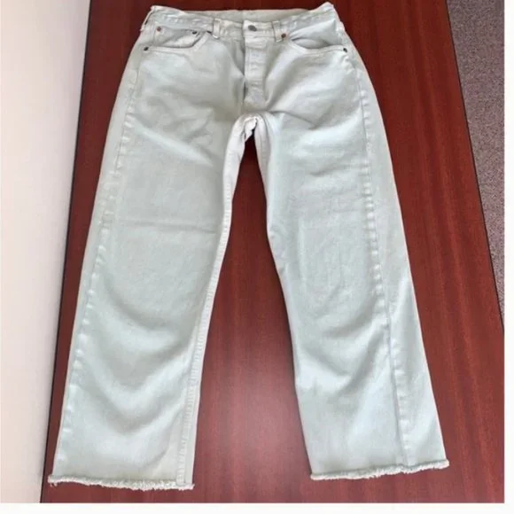 Vintage 501 European Levi's Very Cool Teal Color